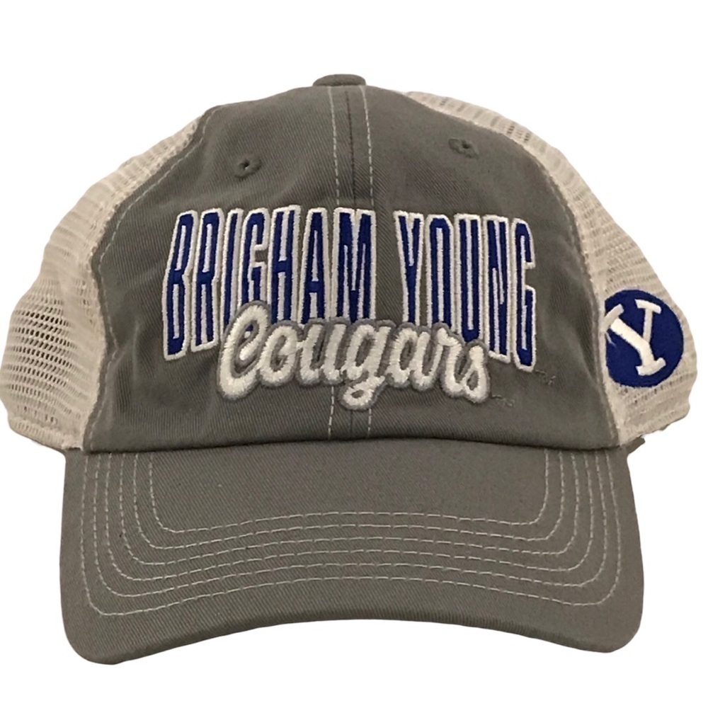 Captivating Headgear - Brigham Young Cougars Adjustable SnapBack Ball Cap